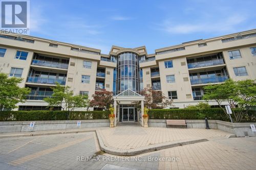 217-8201 Islington Avenue, Vaughan (Islington Woods), ON, L4L9S6 | Card Image