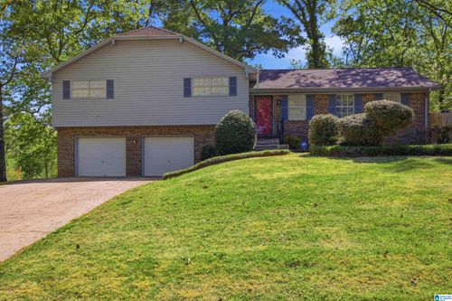302 Fran Dr, Alabaster, AL, 35007-7504 | Card Image