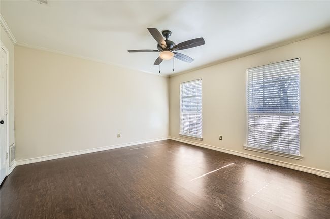 . . .2 more bedrooms, . . . | Image 34