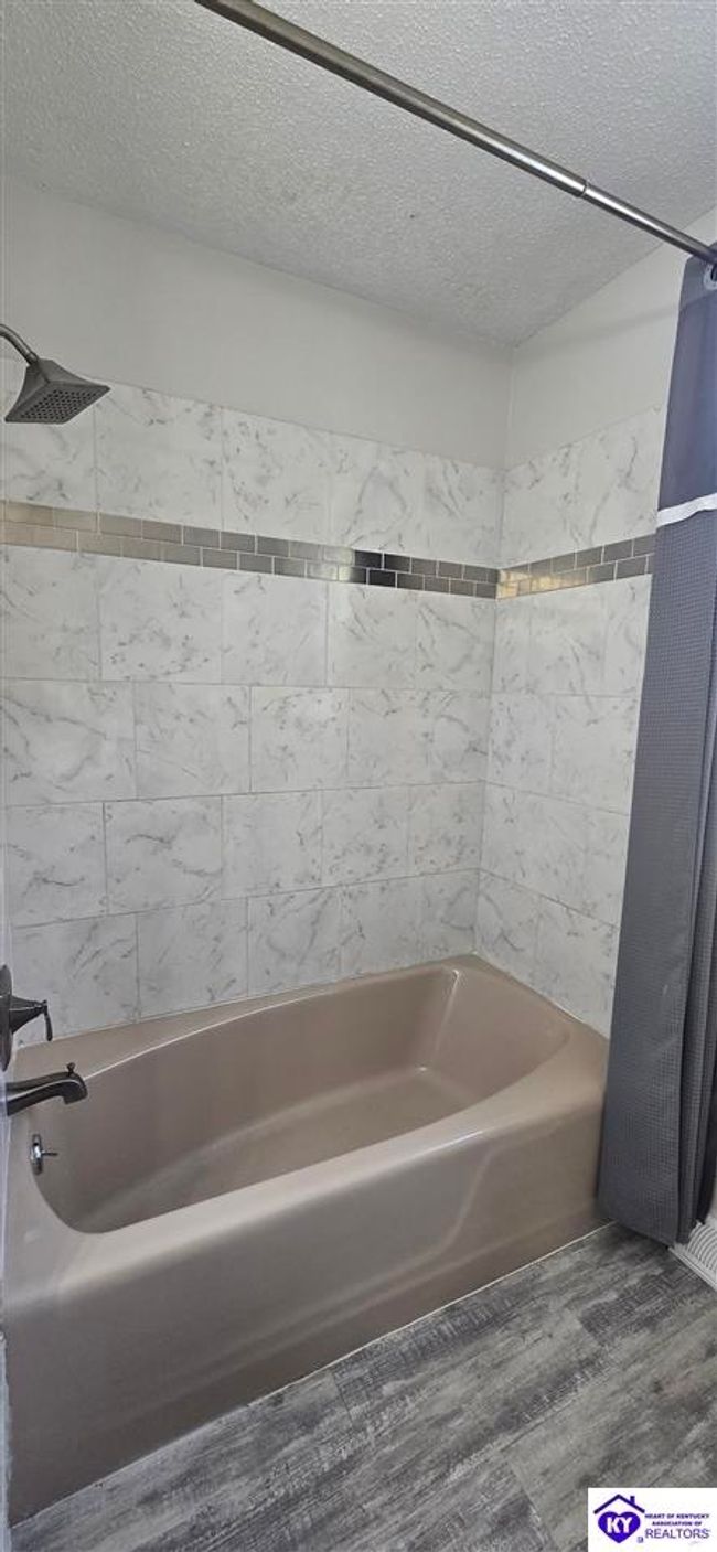 308 Atcher St, House other with 5 bedrooms, 3 bathrooms and null parking in Radcliff KY | Image 31