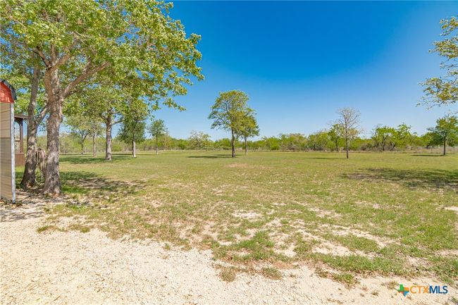 2105 Fm 1104, House other with 3 bedrooms, 2 bathrooms and null parking in Kingsbury TX | Image 38