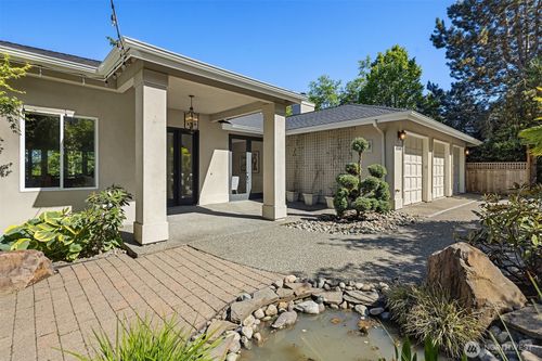 5546 159th Pl Se, Bellevue, WA, 98006-5319 | Card Image
