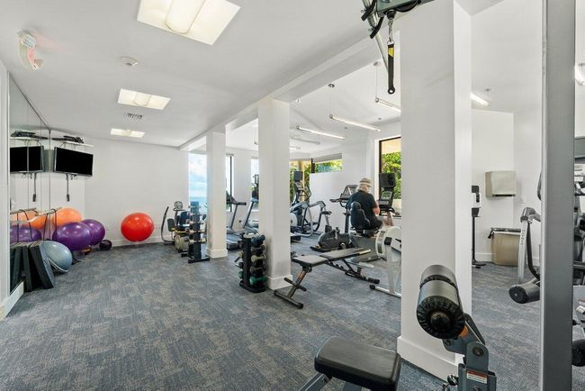 APT-11C - 5070 N Ocean Dr, Condo with 2 bedrooms, 2 bathrooms and null parking in Riviera Beach FL | Image 24