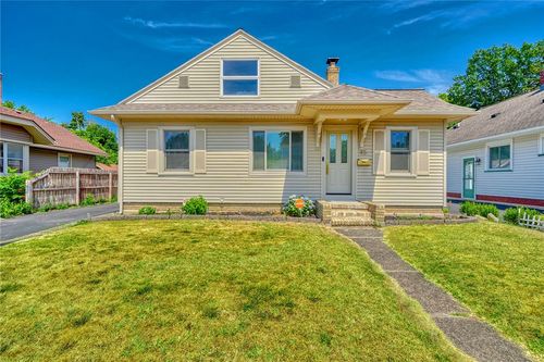 45 Wendhurst Dr, Greece, NY, 14616-3803 | Card Image