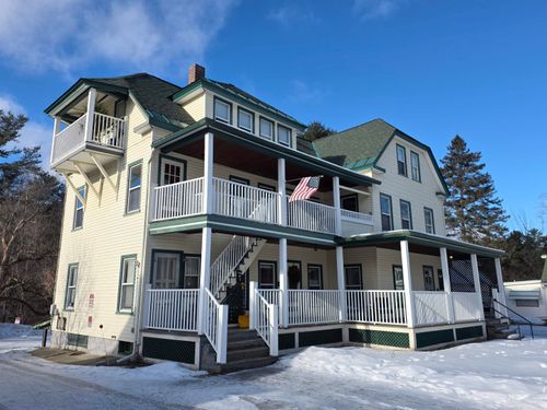 32 Wesley Dr, St. Johnsbury, VT, 05819-1172 | Card Image