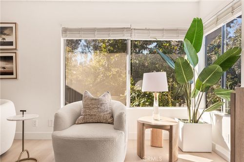 37 Rockwood, Irvine, CA, 92614-7433 | Card Image