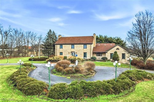 9175 Detwiler Rd, Canfield, OH, 44406-9137 | Card Image