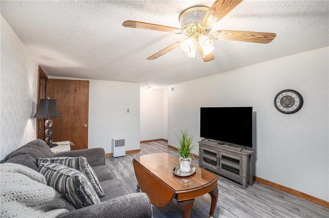 307 Gore Rd, House other with 3 bedrooms, 3 bathrooms and null parking in Raymore MO | Image 17