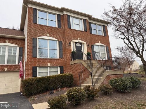 9008 Shadybrook Dr, FREDERICK, MD, 21701-5823 | Card Image