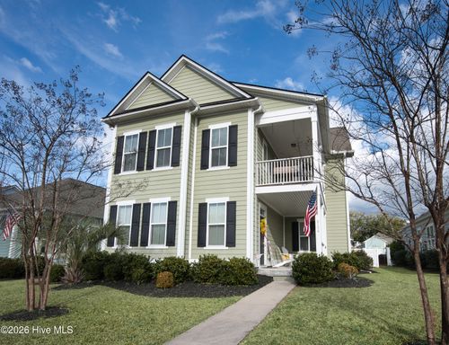 9154 Village Lake Dr Sw, Calabash, NC, 28467-7401 | Card Image