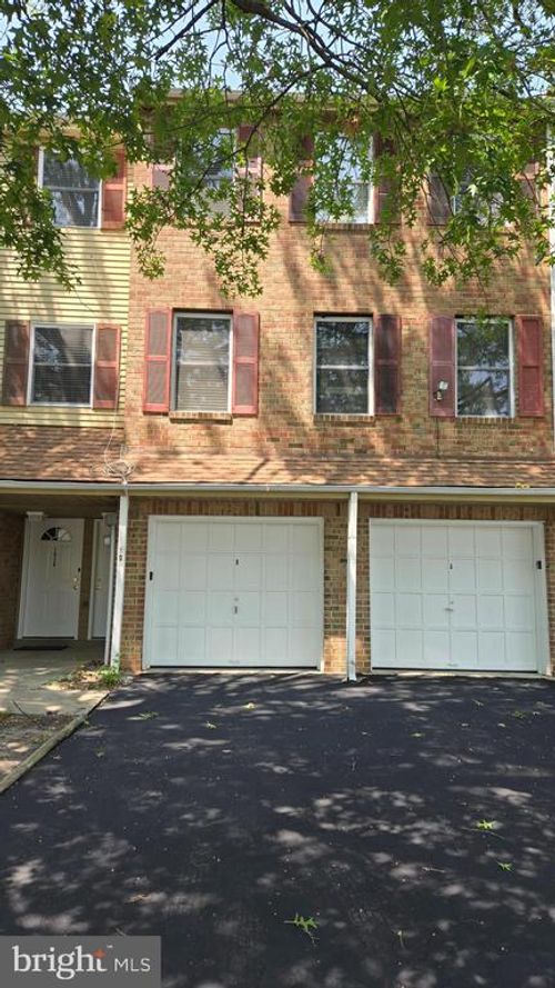 b-103 Chaucer Rd, MOUNT LAUREL, NJ, 08054-3132 | Card Image