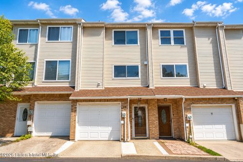 50 Ashley Ln, Staten Island, NY, 10309-4315 | Card Image