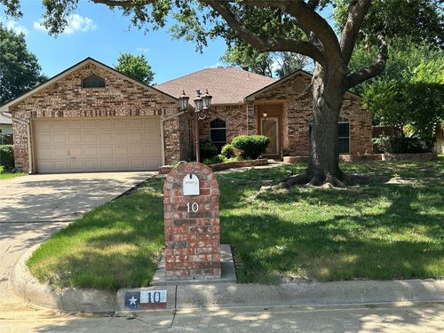 10 Monterey Dr, Trophy Club, TX, 76262-5106 | Card Image