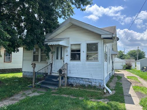 619 E 27th St, Anderson, IN, 46016-5401 | Card Image