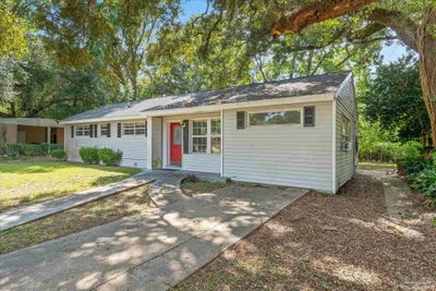 217 Ruby Ave, House other with 3 bedrooms, 2 bathrooms and null parking in Pensacola FL | Image 2