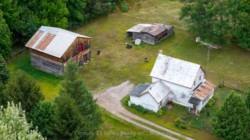 718 Crooked Rapids Rd, Eganville, ON, K0J1T0 | Card Image