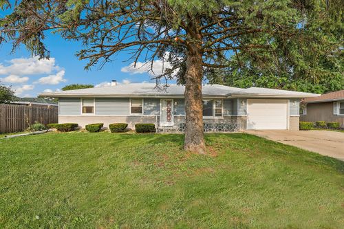 2207 Eldorado Dr, Crest Hill, IL, 60403-1906 | Card Image