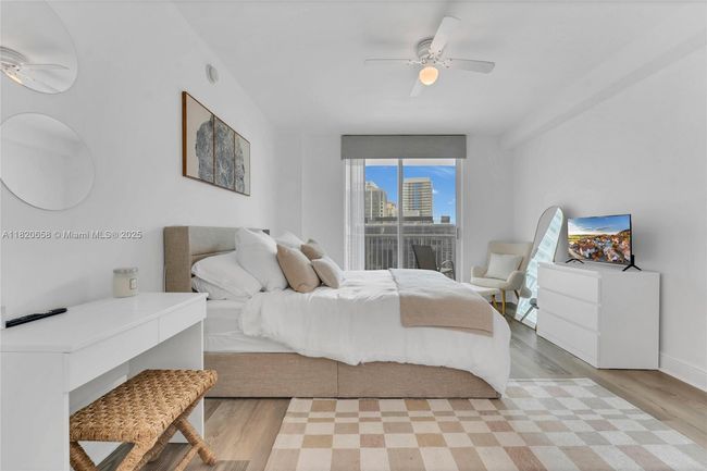 APT-2210 - 1250 S Miami Ave, Condo with 1 bedrooms, 2 bathrooms and null parking in Miami FL | Image 12