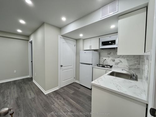 53 Matthewson Ave, Bradford, ON, L3Z0P3 | Card Image