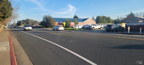 865 W Napa St, Sonoma, CA, 95476-6414 | Card Image