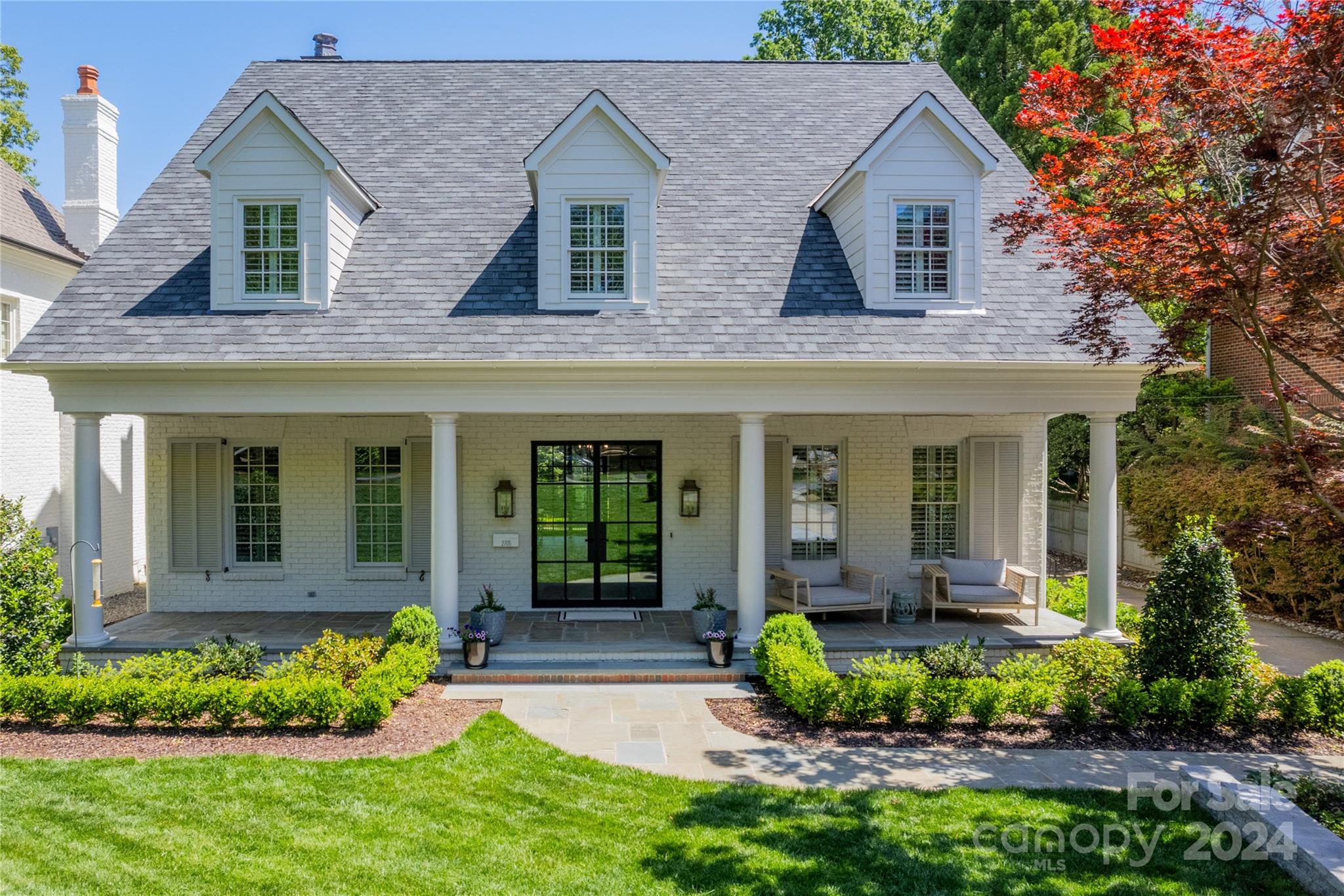 Tanglewood Ln, Charlotte, NC 28211