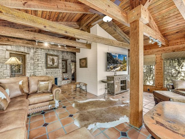 14423 Agarita Rd, House other with 3 bedrooms, 3 bathrooms and null parking in Austin TX | Image 6