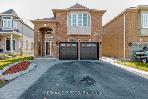 5 Temple Cres West, Ajax, ON, L1T4J5 | Card Image