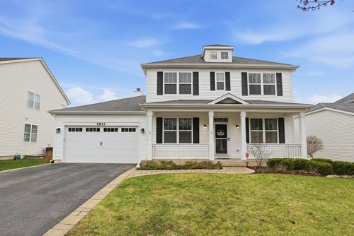 2843 Sweet Clover Way, Wauconda, IL, 60084-5005 | Card Image