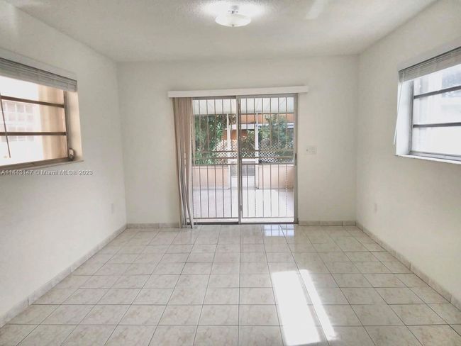 0 - 3304 Sw 23rd St, Home with 3 bedrooms, 2 bathrooms and null parking in Miami FL | Image 9