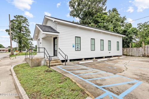 1210 Kaliste Saloom Rd, Lafayette, LA, 70508-5708 | Card Image