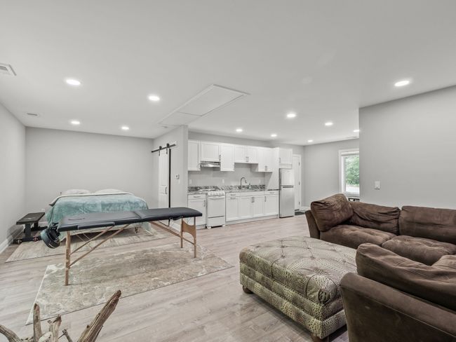 3511 Lakecrest Dr, House other with 4 bedrooms, 4 bathrooms and null parking in Bloomfield Hills MI | Image 50