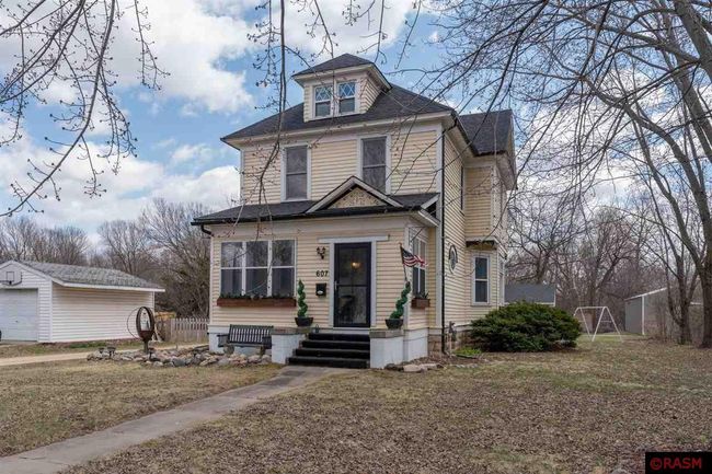 607 N Minnesota Ave, House other with 3 bedrooms, 3 bathrooms and null parking in Saint Peter MN | Image 43