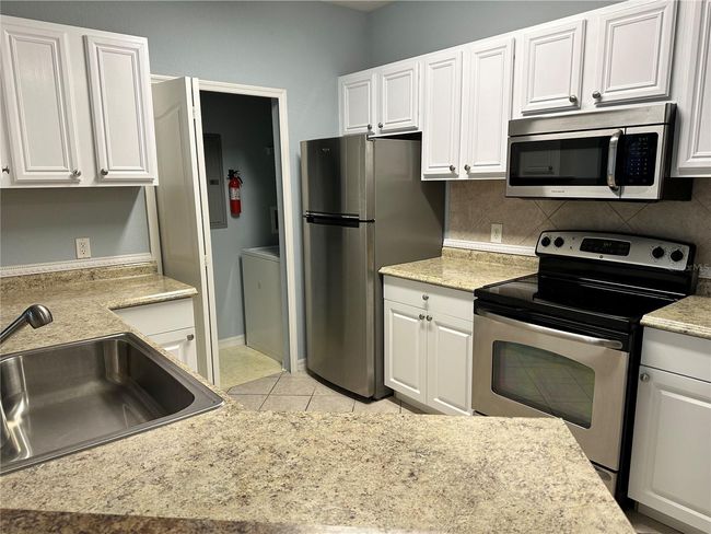 UNIT-105 - 6159 Metrowest Blvd, Condo with 2 bedrooms, 2 bathrooms and null parking in ORLANDO FL | Image 7