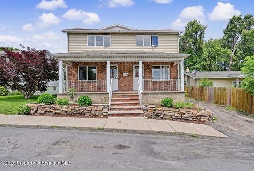 432 20th Ave, Scranton, PA, 18504-2216 | Card Image