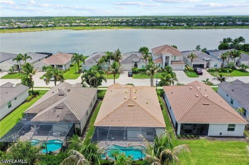 16112 Bonita Landing Cir, BONITA SPRINGS, FL, 34135-8902 | Card Image