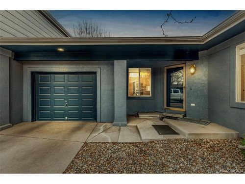 1958 S Carr St, Lakewood, CO, 80227-2420 | Card Image