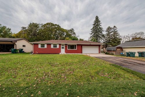 8730 Jackson St Ne, Blaine, MN, 55434-2335 | Card Image