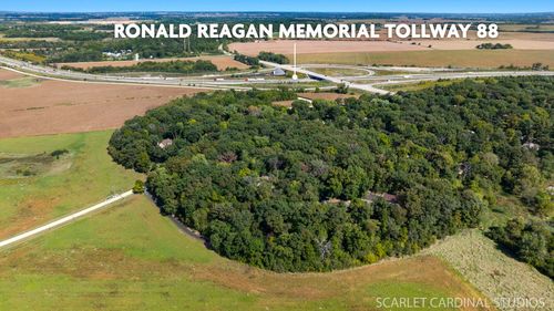 000 Finley Rd, Sugar Grove, IL, 60554 | Card Image