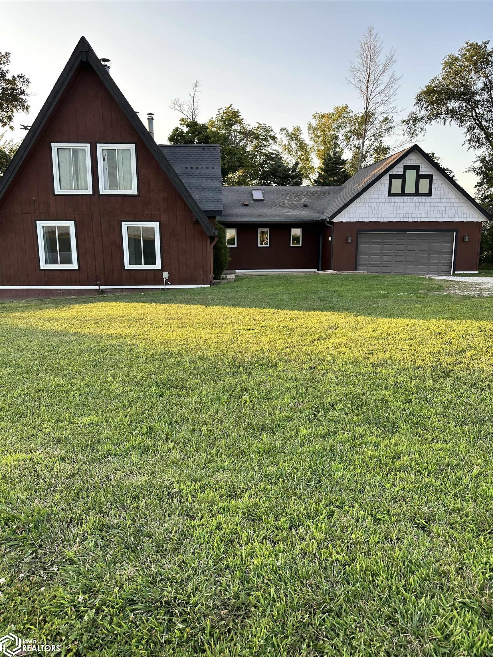 243rd St, Jefferson, IA 50129