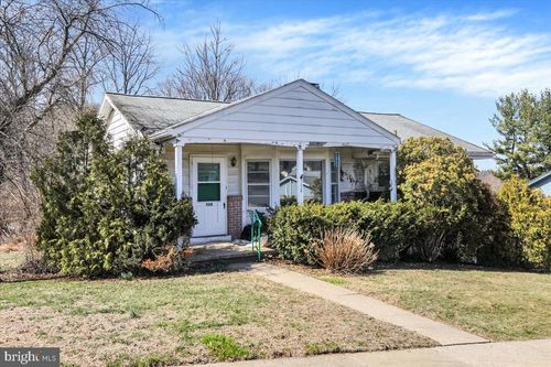 508 S Sterley St, READING, PA, 19607-3239 | Card Image