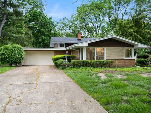 48 Oakwood Dr, Naperville, IL, 60540-7314 | Card Image