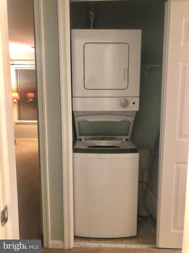 UNIT-302 - 2804 Lee Oaks Pl, Condo with 2 bedrooms, 2 bathrooms and null parking in FALLS CHURCH VA | Image 19