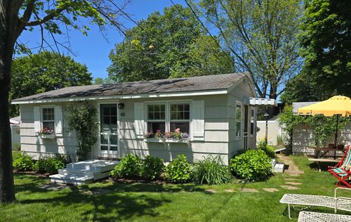 48 East St, Madison, CT, 06443-3462 | Card Image