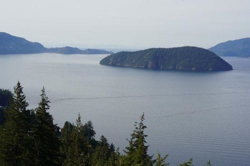 170 Mountain Dr, Lions Bay, BC, V0N3G7 | Card Image