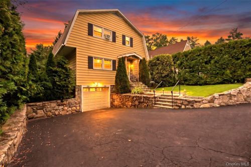 254 Sparkle Rd, Yorktown Heights, NY, 10598-3239 | Card Image