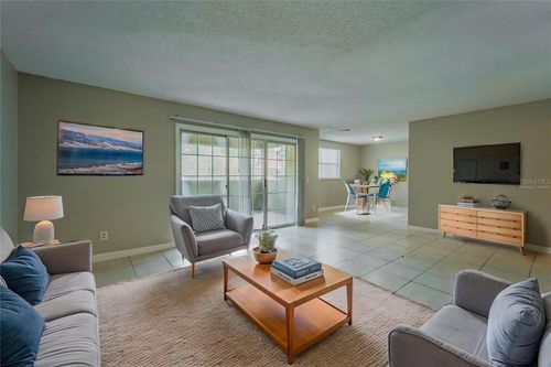 4051j-4051 Dijon Dr, ORLANDO, FL, 32808-2277 | Card Image