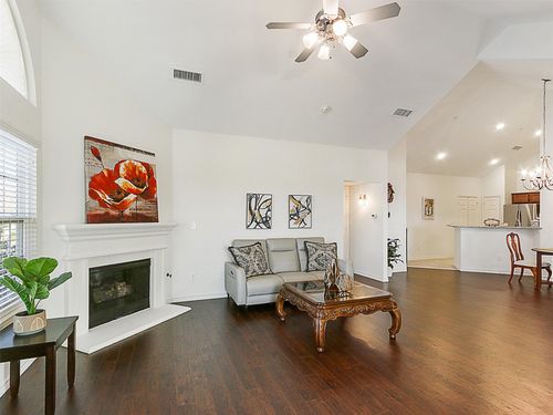unit-124-2601 Marsh Ln, Plano, TX, 75093-8484 | Card Image