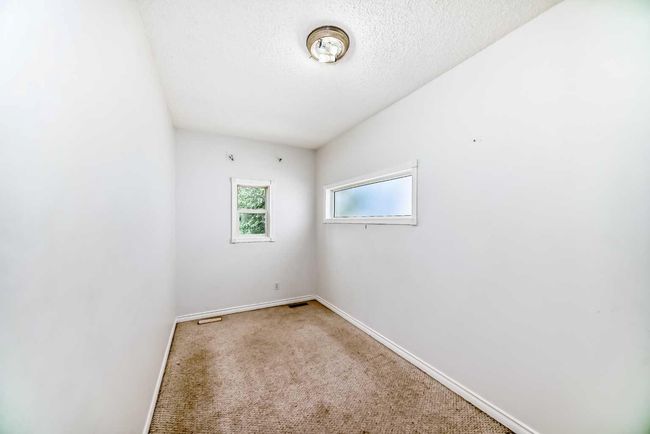 7614 24 Street Se, House other with 2 bedrooms, 1 bathrooms and 2 parking in Calgary AB | Image 9