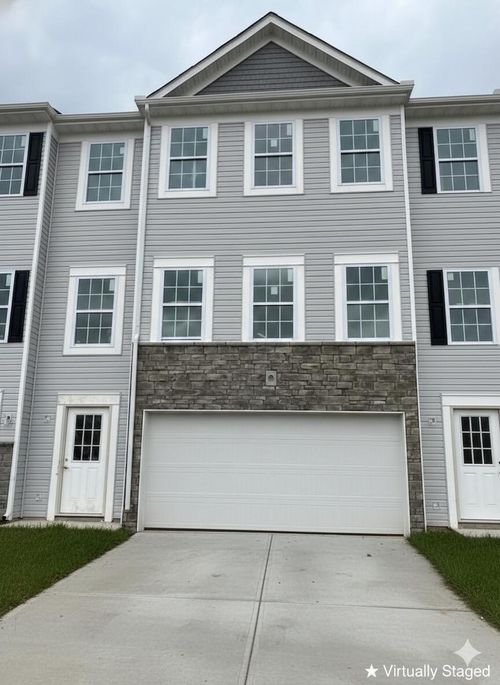 5946 Abernathy Ln, Columbus, OH, 43232-7468 | Card Image