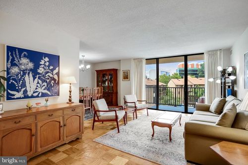 apt-304-118 Monroe St, ROCKVILLE, MD, 20850-2548 | Card Image